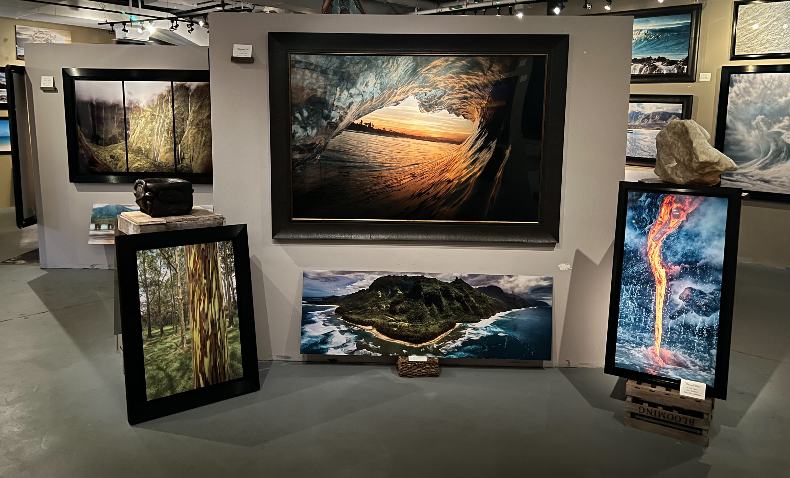 Latitudes Gallery in Poipu on the Island of Kauai 