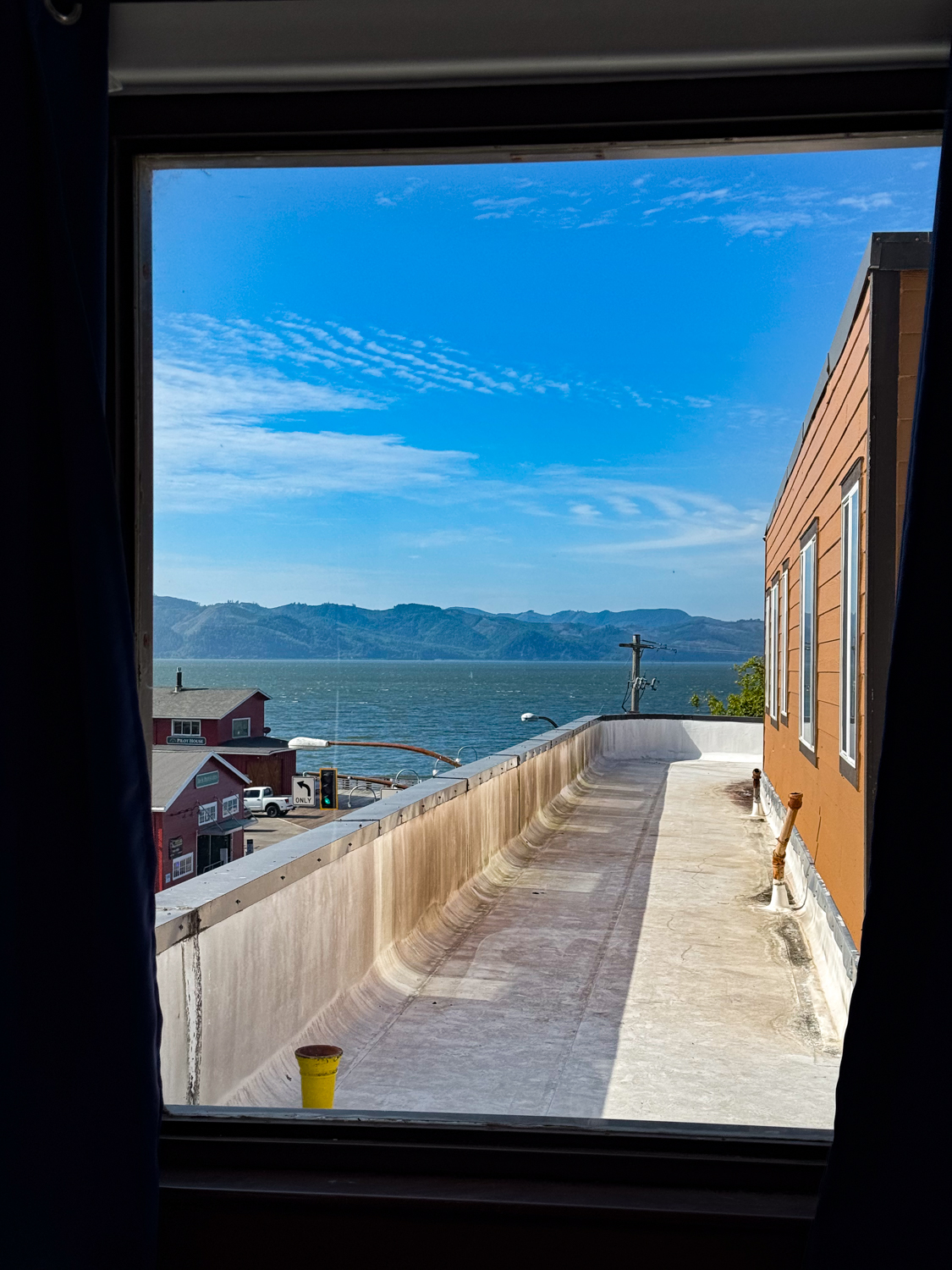 Commodore Hotel Astoria Oregon