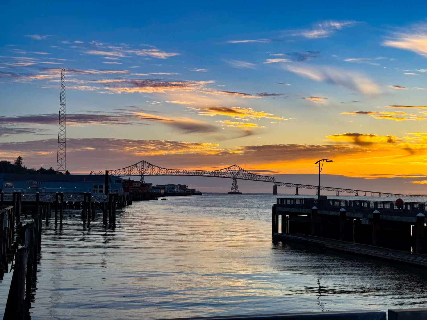 Commodore Hotel Astoria Oregon